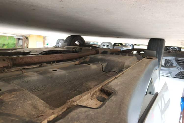 Used Kia KX5 2019 1.6T Automatic Two-Wheel Drive Luxury Edition Right Side Sill