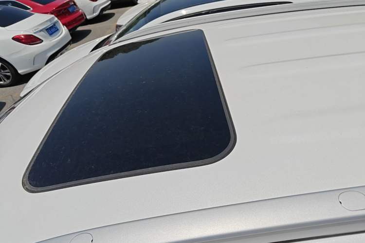 Used Kia KX5 2019 2.0L Automatic 2WD Comfort Edition Roof