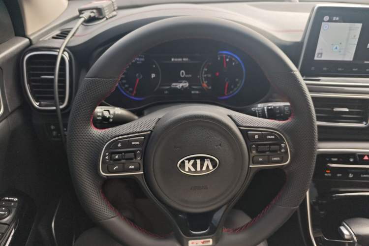 Used Kia KX5 2019 1.6T Automatic Two-Wheel Drive Luxury Edition Steering Wheel