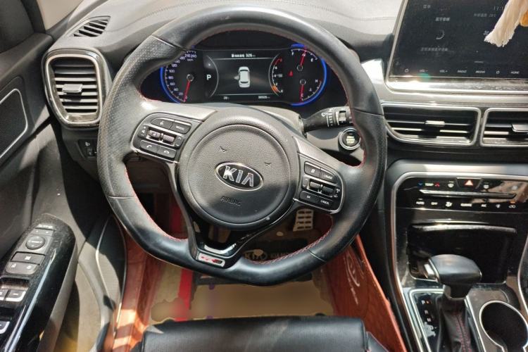 Used Kia KX5 2019 1.6T Automatic Two-Wheel Drive Elite Edition Steering Wheel