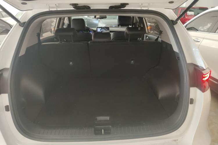 Used Kia KX5 2019 1.6T Automatic Two-Wheel Drive Luxury Edition Trunk