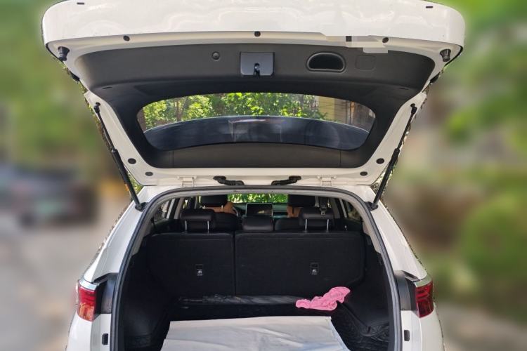 Used Kia KX5 2019 1.6T Automatic Two-Wheel Drive Elite Edition Trunk