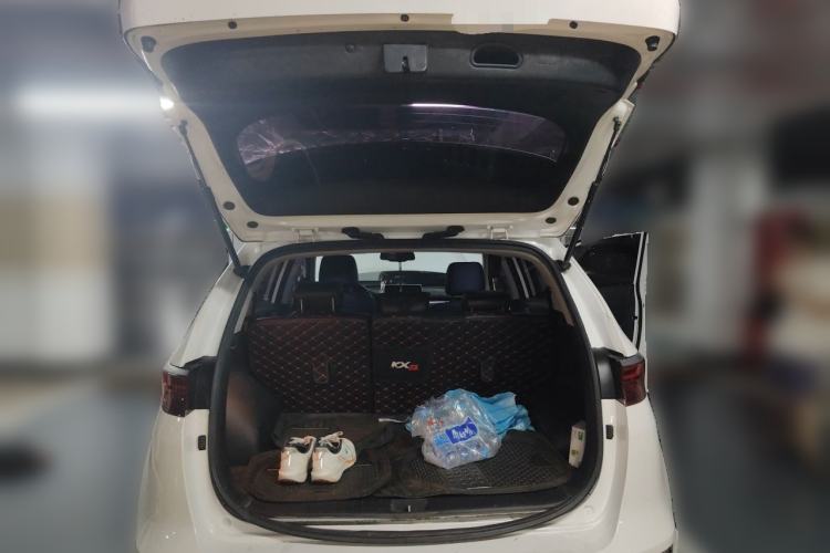 Used Kia KX5 2019 1.6T Automatic Two-Wheel Drive Luxury Edition Trunk
