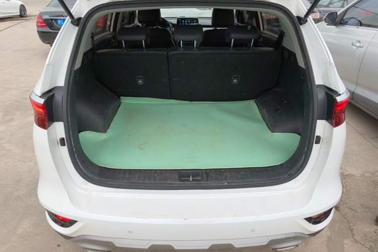 Used Kia KX5 2019 1.6T Automatic Two-Wheel Drive Luxury Edition Trunk