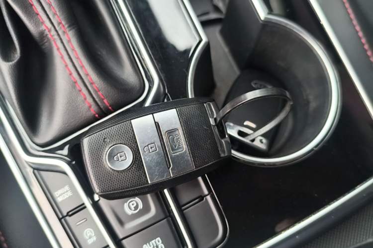 Used Kia KX5 2019 1.6T Automatic Two-Wheel Drive Luxury Edition Vehicle Key