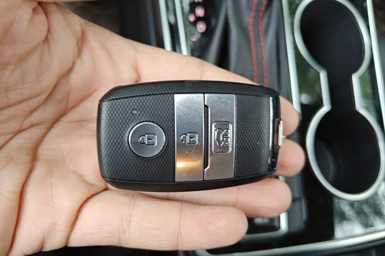 Used Kia KX5 2019 2.0L Automatic 2WD Comfort Edition Vehicle Key