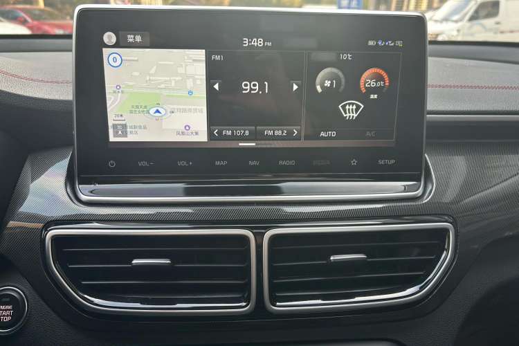 Used Kia KX5 2021 1.6T Automatic Two-Wheel Drive Luxury Edition Audio And AC Panel