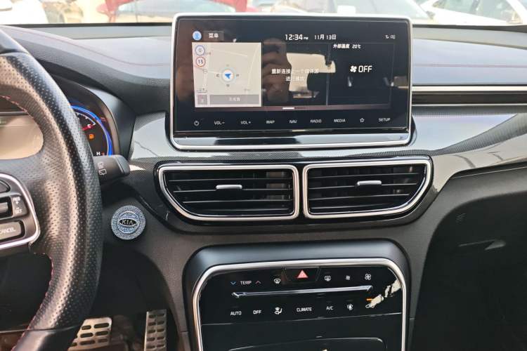 Used Kia KX5 2021 1.6T Automatic Two-Wheel Drive Luxury Edition Audio And AC Panel