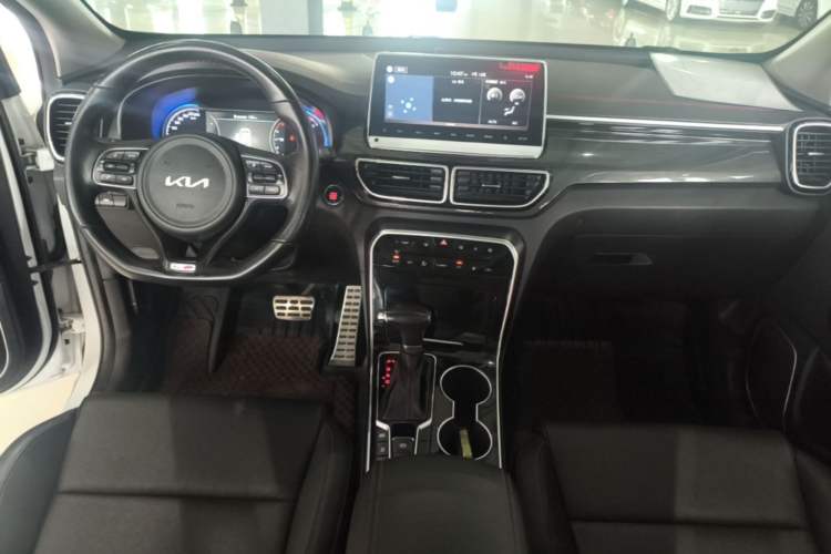 Used Kia KX5 2021 1.6T Automatic Two-Wheel Drive Luxury Edition Center Console
