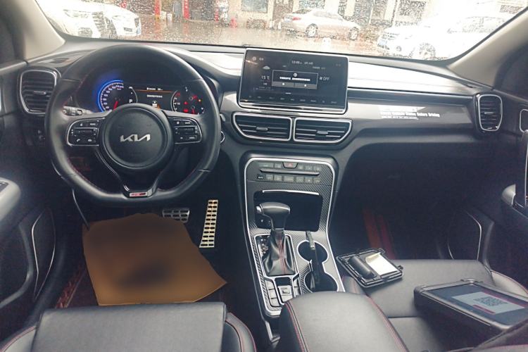 Used Kia KX5 2021 1.6T Automatic Two-Wheel Drive Luxury Edition Center Console