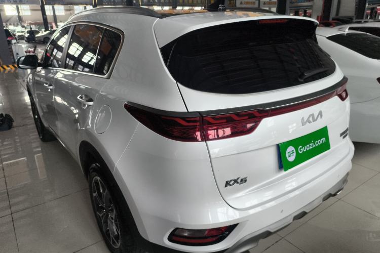 Used Kia KX5 2021 1.6T Automatic Two-Wheel Drive Luxury Edition Exterior 2