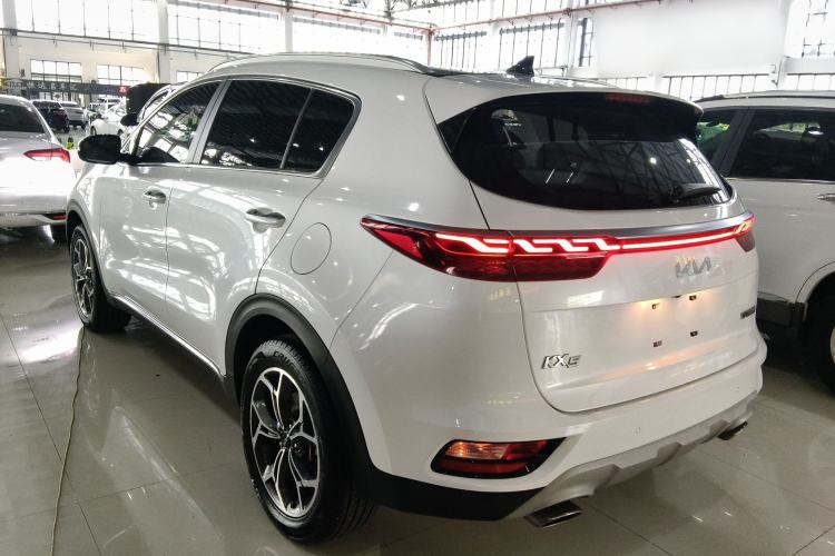 Used Kia KX5 2021 2.0L Automatic Two-Wheel Drive Comfort Edition Exterior 2
