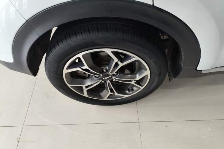 Used Kia KX5 2021 1.6T Automatic Two-Wheel Drive Luxury Edition Exterior 5