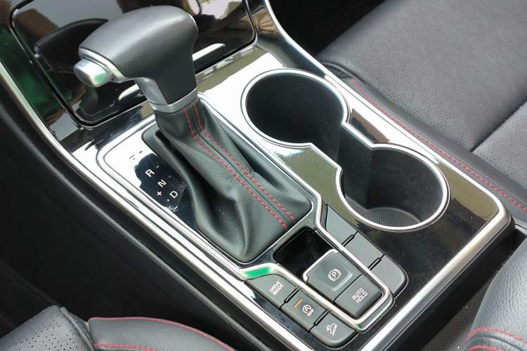 Used Kia KX5 2021 1.6T Automatic Two-Wheel Drive Luxury Edition Gear Lever