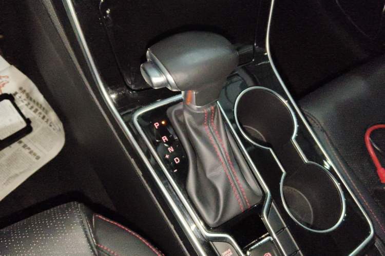 Used Kia KX5 2021 2.0L Automatic Two-Wheel Drive Comfort Edition Gear Lever