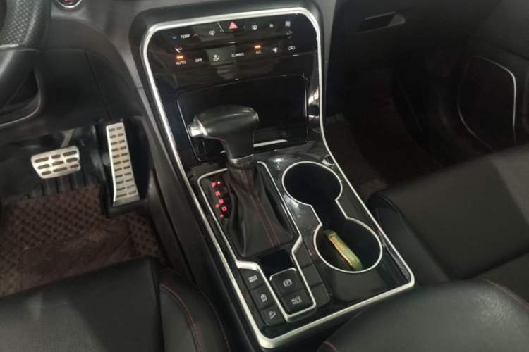 Used Kia KX5 2021 1.6T Automatic Two-Wheel Drive Luxury Edition Gear Lever