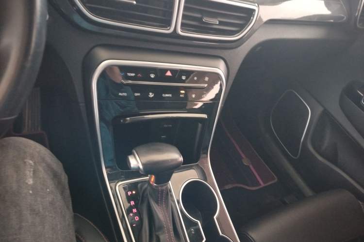 Used Kia KX5 2021 2.0L Automatic Two-Wheel Drive Comfort Edition Gear Lever