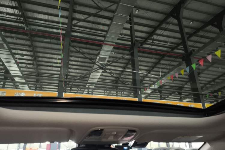 Used Kia KX5 2021 1.6T Automatic Two-Wheel Drive Luxury Edition Headliner