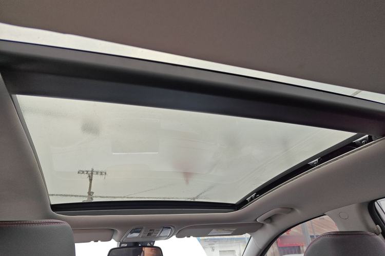 Used Kia KX5 2021 1.6T Automatic Two-Wheel Drive Luxury Edition Headliner