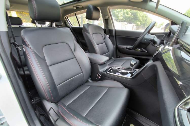 Used Kia KX5 2021 1.6T Automatic Two-Wheel Drive Luxury Edition Interior 1