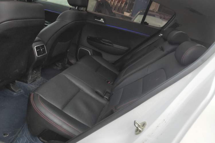 Used Kia KX5 2021 1.6T Automatic Two-Wheel Drive All-New Version Left Rear Seat