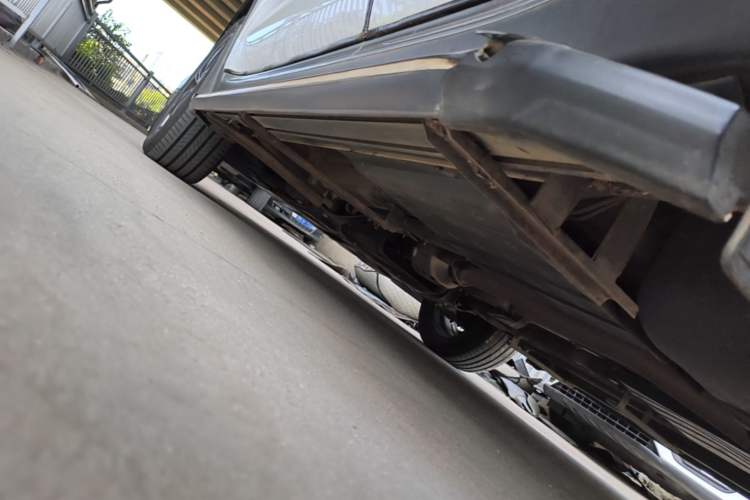 Used Kia KX5 2021 1.6T Automatic Two-Wheel Drive Luxury Edition Left Side Sill