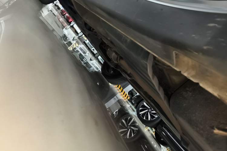 Used Kia KX5 2021 1.6T Automatic Two-Wheel Drive Luxury Edition Left Side Sill