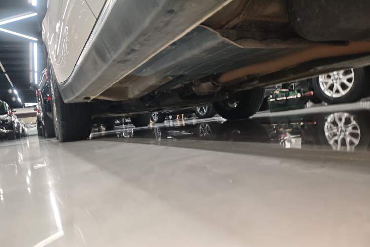 Used Kia KX5 2021 1.6T Automatic Two-Wheel Drive Luxury Edition Left Side Sill