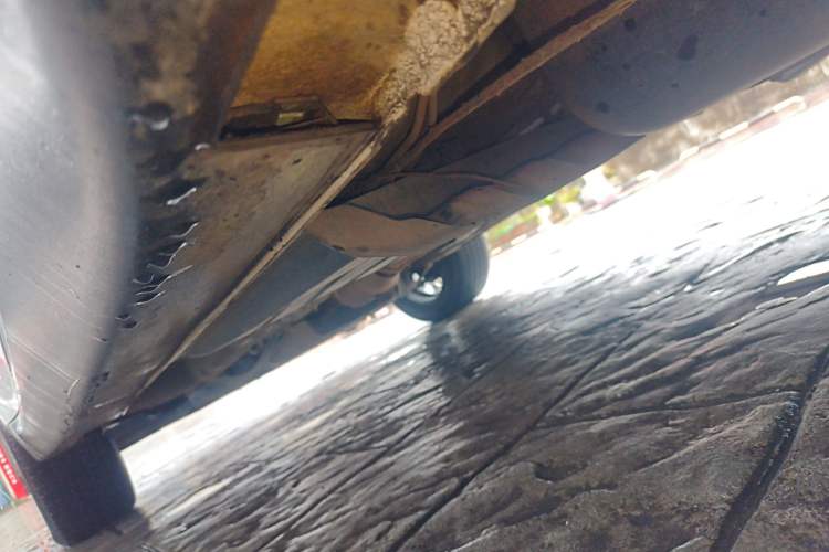 Used Kia KX5 2021 1.6T Automatic Two-Wheel Drive Luxury Edition Left Side Sill