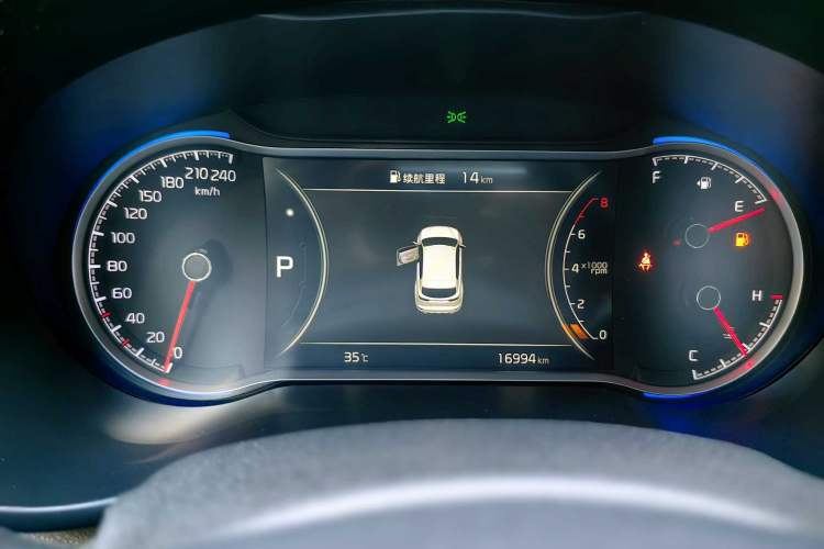 Used Kia KX5 2021 1.6T Automatic Two-Wheel Drive Luxury Edition Odometer Close Up