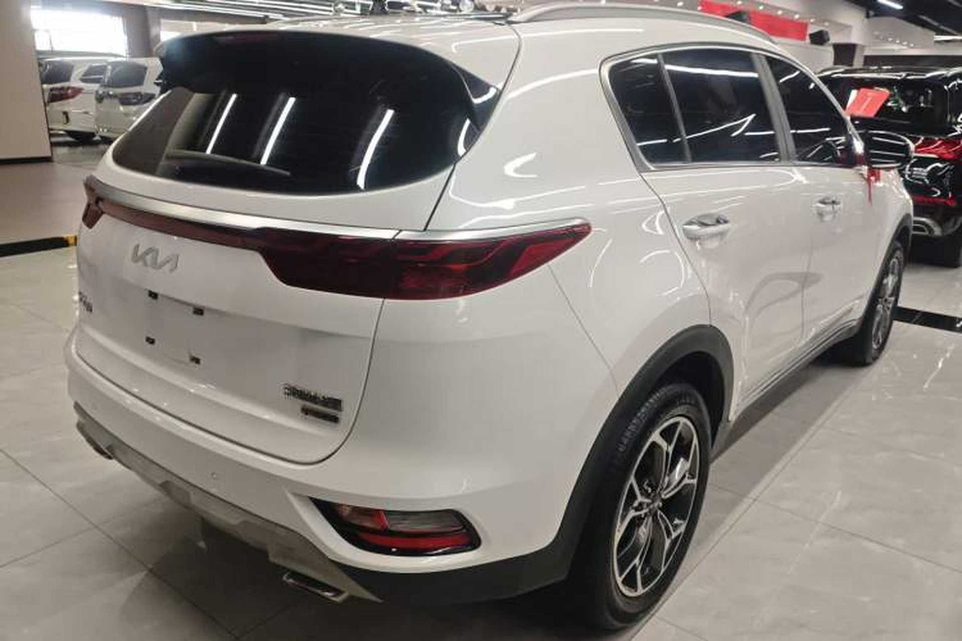 Used Kia KX5 2021 1.6T Automatic Two-Wheel Drive Luxury Edition Rear Right 45 Deg