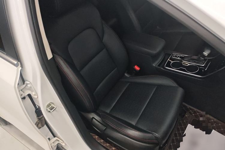 Used Kia KX5 2021 1.6T Automatic Two-Wheel Drive Luxury Edition Right Front Seat