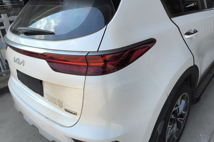 Used Kia KX5 2021 1.6T Automatic Two-Wheel Drive Luxury Edition Right Rear Taillight