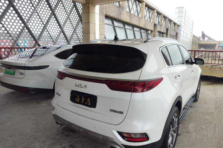 Used Kia KX5 2021 2.0L Automatic Two-Wheel Drive Comfort Edition Right Rear Taillight