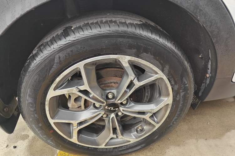 Used Kia KX5 2021 1.6T Automatic Two-Wheel Drive Luxury Edition Right Rear Wheel Hub