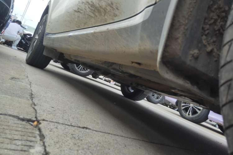 Used Kia KX5 2021 1.6T Automatic Two-Wheel Drive All-New Version Right Side Sill
