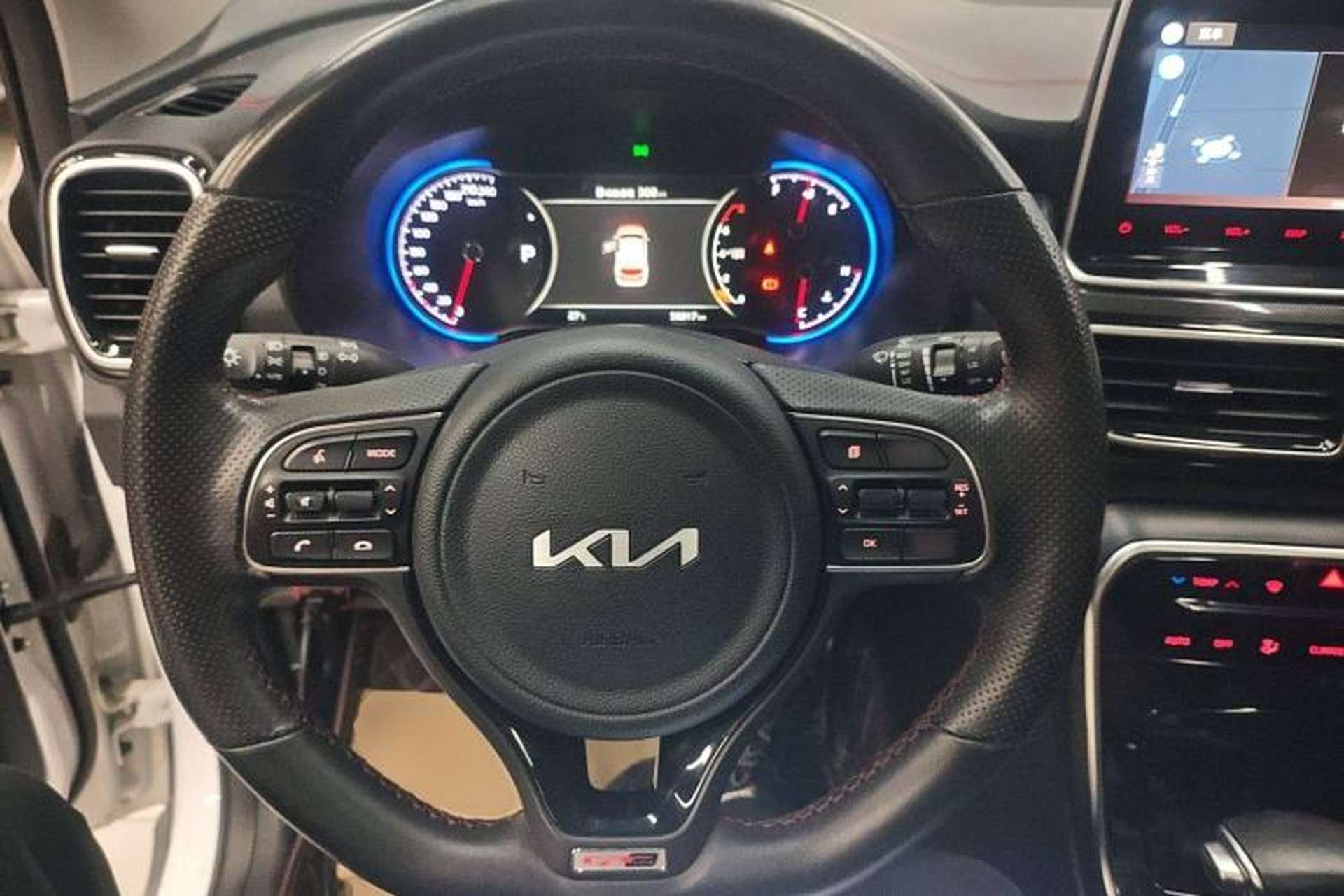 Used Kia KX5 2021 1.6T Automatic Two-Wheel Drive Luxury Edition Steering Wheel