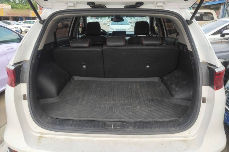 Used Kia KX5 2021 1.6T Automatic Two-Wheel Drive All-New Version Trunk