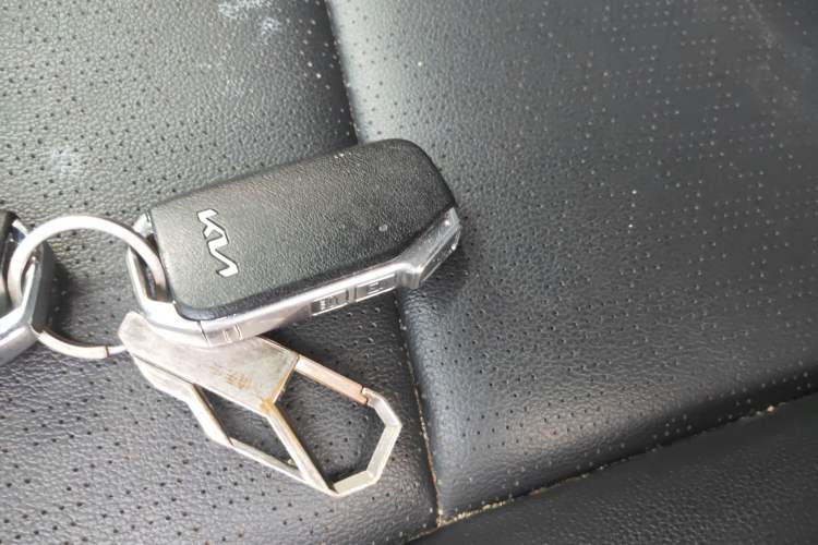 Used Kia KX5 2021 1.6T Automatic Two-Wheel Drive All-New Version Vehicle Key