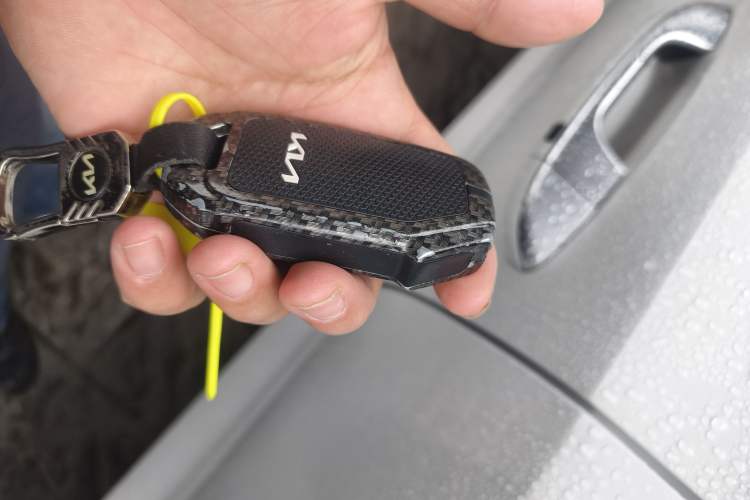 Used Kia KX5 2021 1.6T Automatic Two-Wheel Drive Luxury Edition Vehicle Key