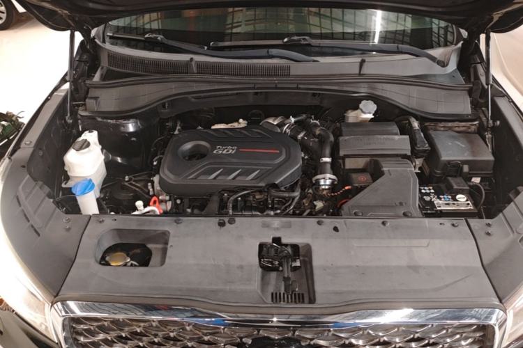 Used Kia KX7 2017 2.0T Automatic All-Wheel Drive LUX 7-Seater Engine Bay