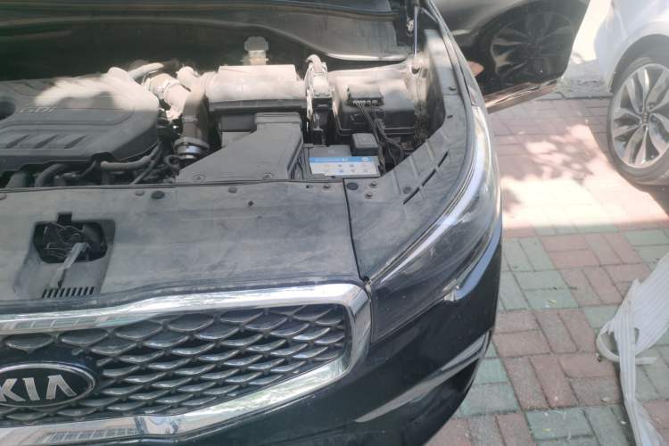 Used Kia KX7 2017 2.0T Automatic Two-Wheel Drive GLS 7-Seater Engine Bay Left