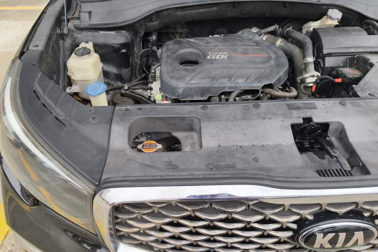 Used Kia KX7 2017 2.0T Automatic Two-Wheel Drive GLS 7-Seater Engine Bay Right
