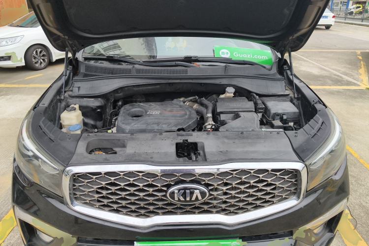Used Kia KX7 2017 2.0T Automatic Two-Wheel Drive GLS 7-Seater Engine Bay