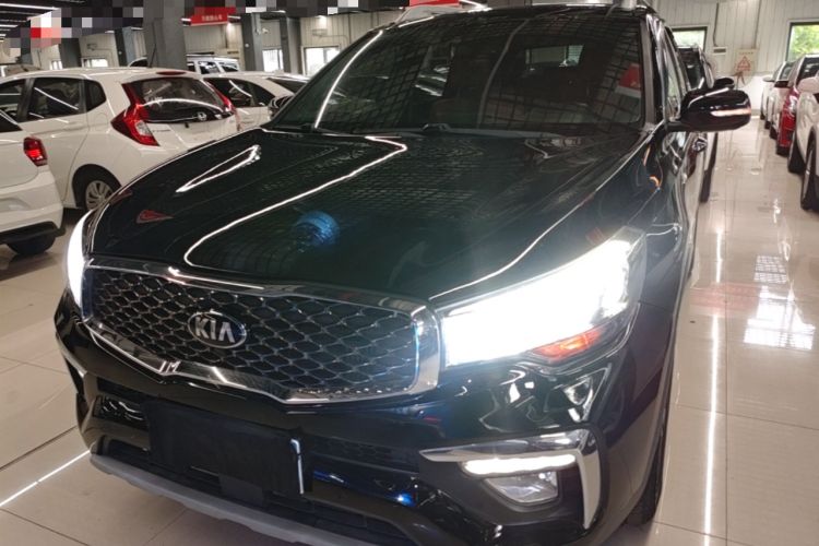 Used Kia KX7 2017 2.0T Automatic All-Wheel Drive LUX 7-Seater Front