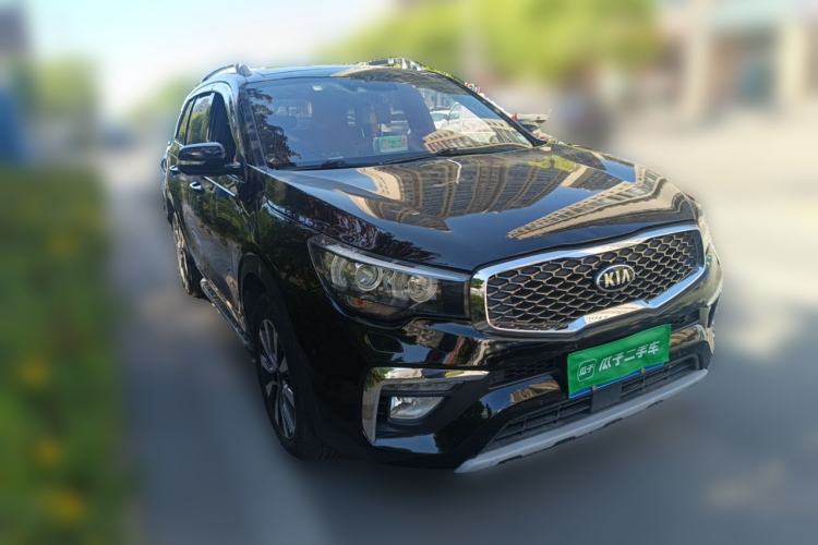 Used Kia KX7 2017 2.0T Automatic All-Wheel Drive LUX 7-Seater Front Right 45 Deg