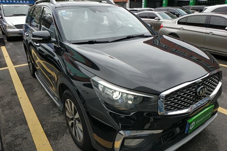 Used Kia KX7 2017 2.0T Automatic All-Wheel Drive LUX 7-Seater Front Right 45 Deg