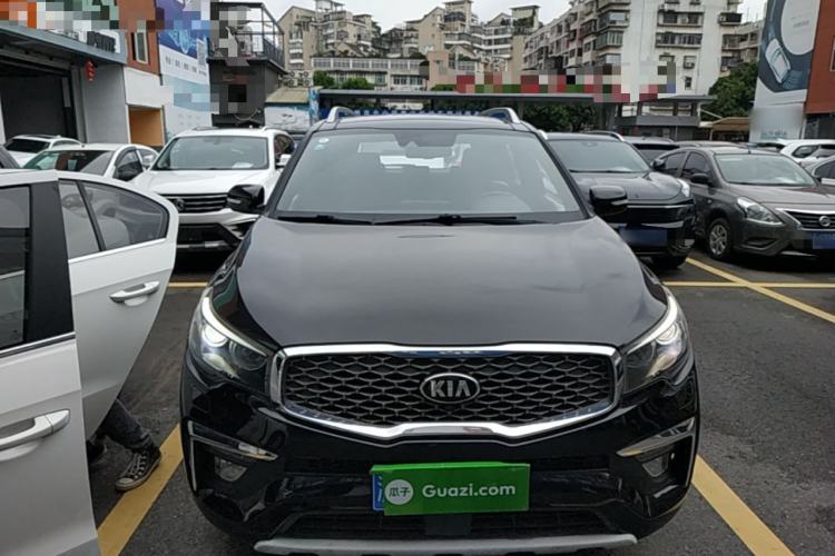 Used Kia KX7 2017 2.0T Automatic All-Wheel Drive LUX 7-Seater Front