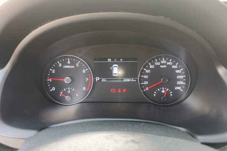 Used Kia KX7 2017 2.0T Automatic Two-Wheel Drive GLS 7-Seater Instrument Cluster