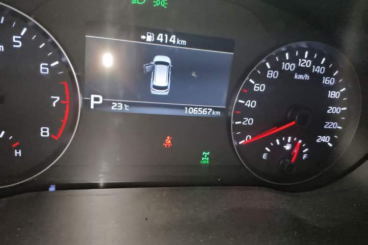 Used Kia KX7 2017 2.0T Automatic 4WD DLX 7-Seater Odometer Close Up